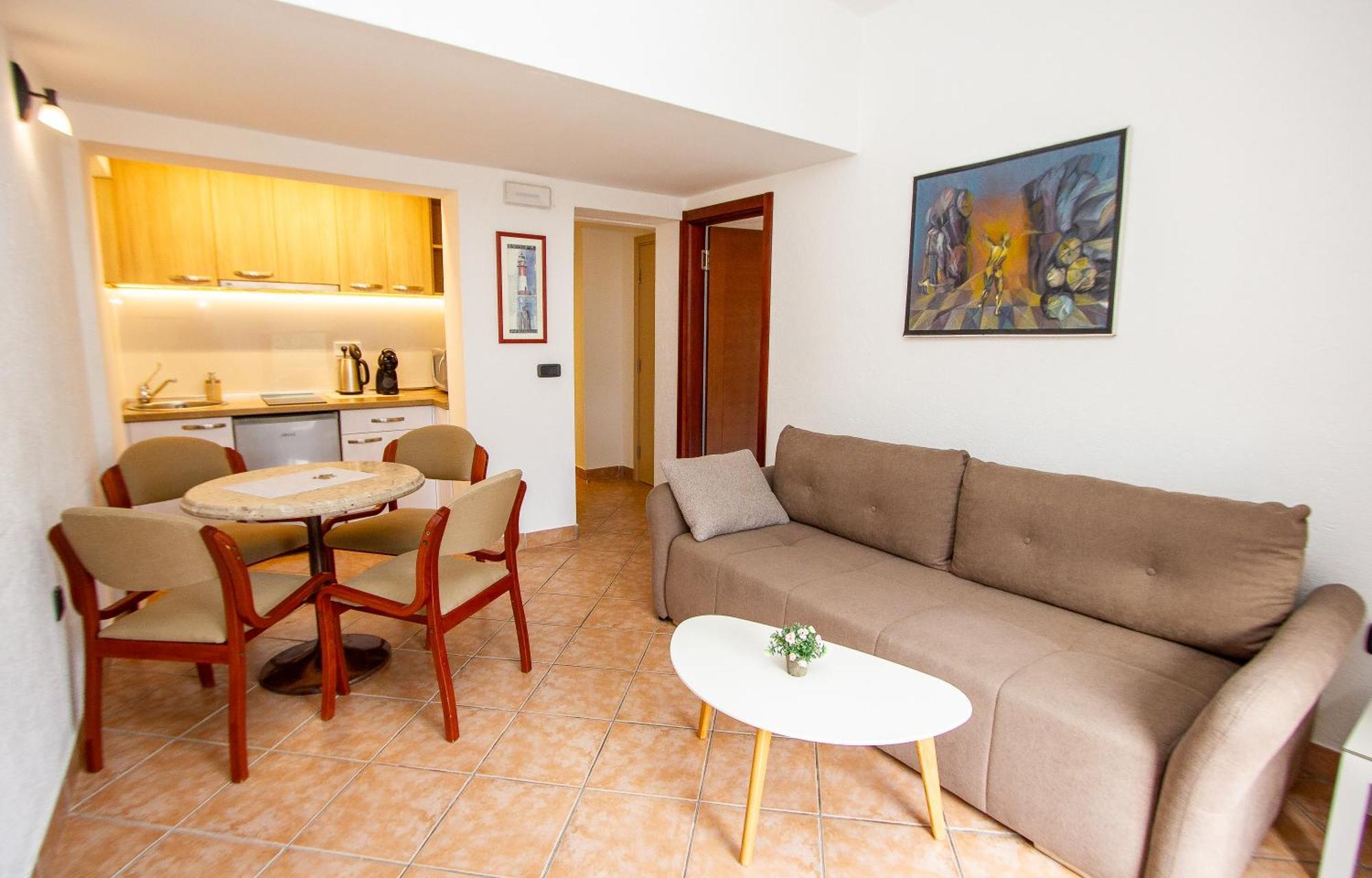 Guest House Jedro Petrovac Exterior foto