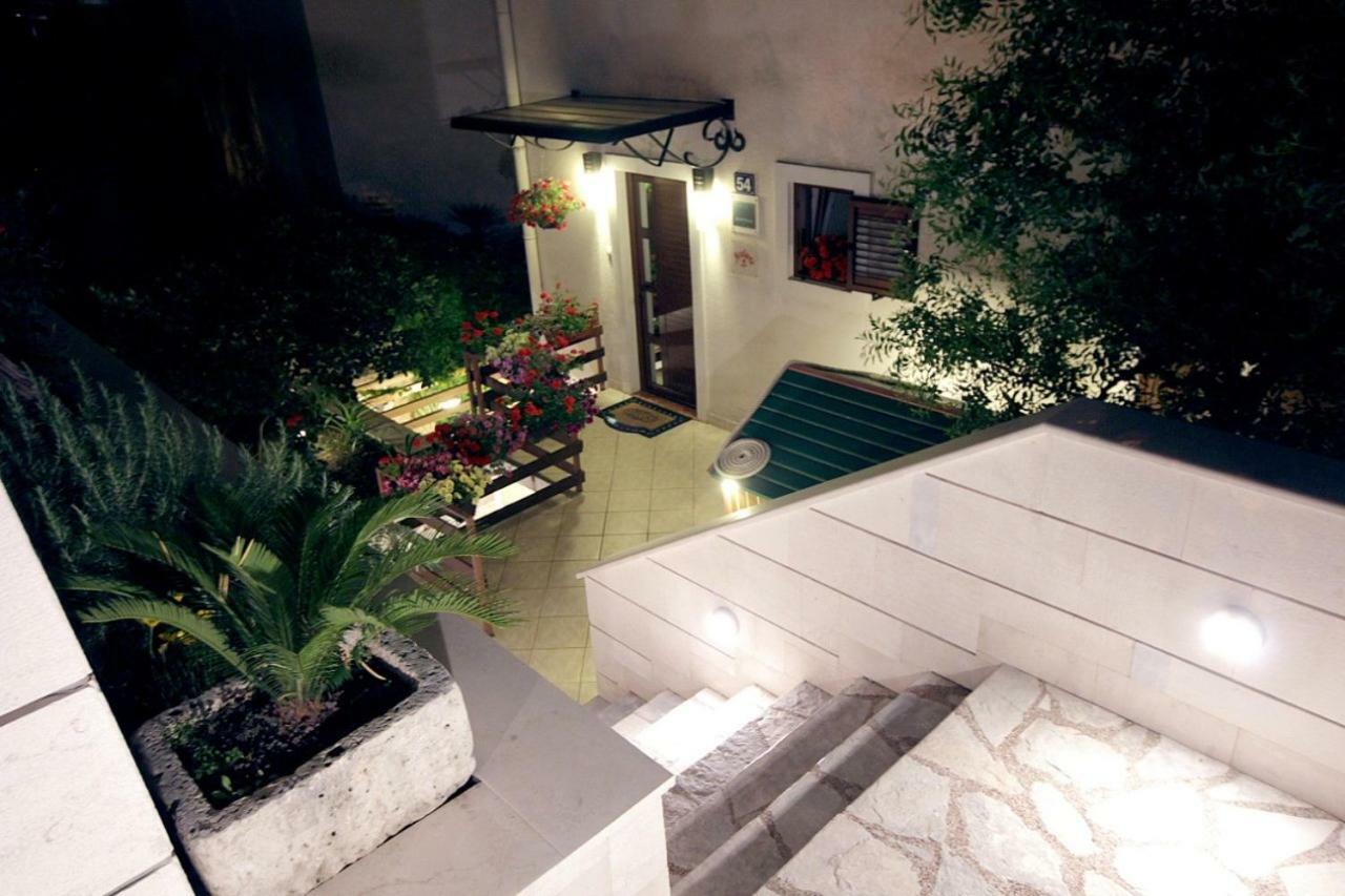 Guest House Jedro Petrovac Exterior foto